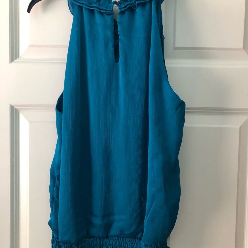 Sleeveless Ruffle Front Top - Picture 5 of 5